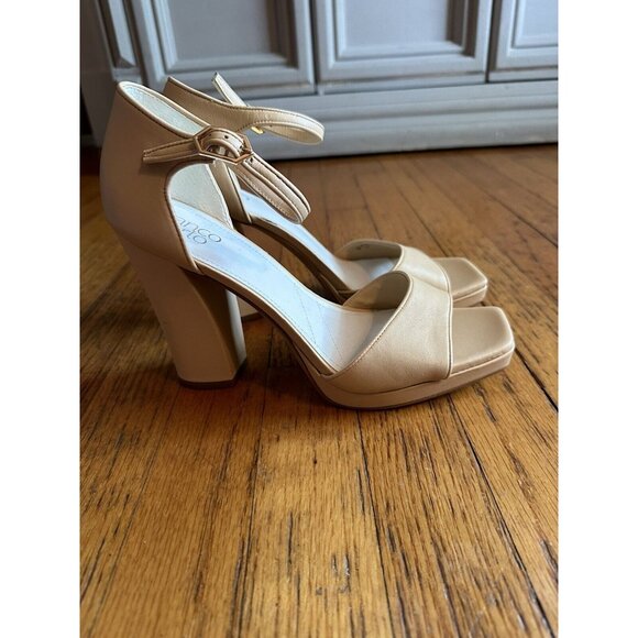 Franco Sarto Womens Dima Sandals Block Heel Beige Leather Size 8.5M (B) - Picture 3 of 8
